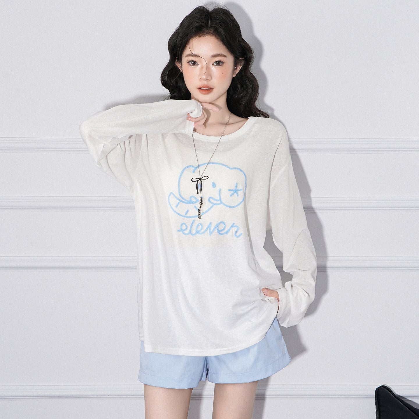 Elephant Embroidery Lightweight Sun Protection Long Sleeve T-Shirt Women Loose Round Neck Top